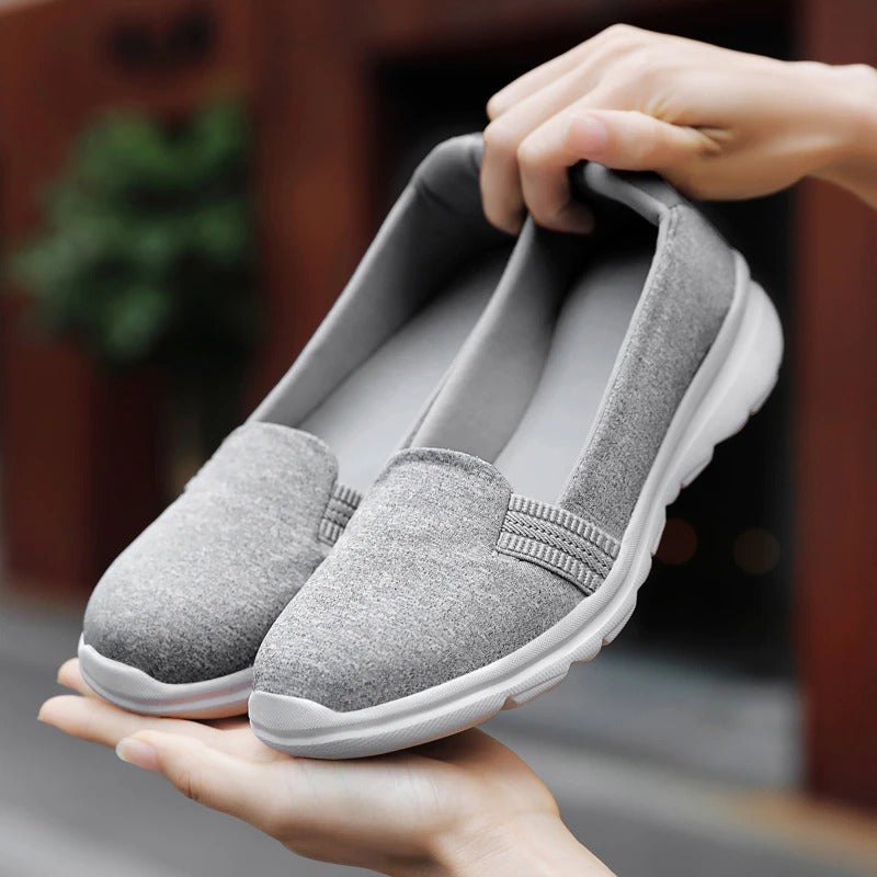 chaussures confortables à enfiler  pour femmes