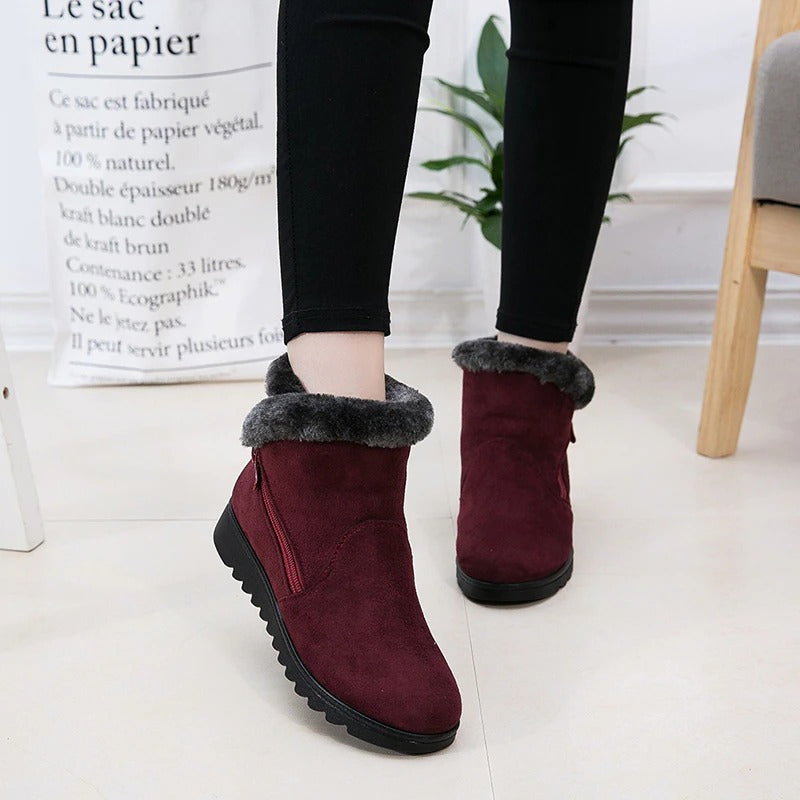 Bottines antidérapantes en peluche pour femmes