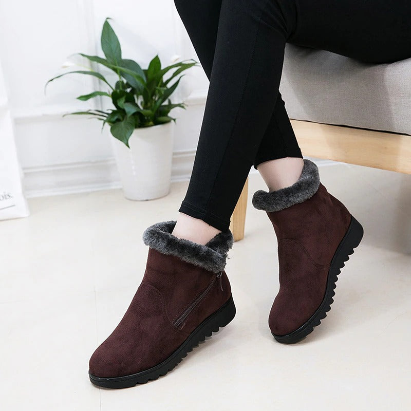 Bottines antidérapantes en peluche pour femmes